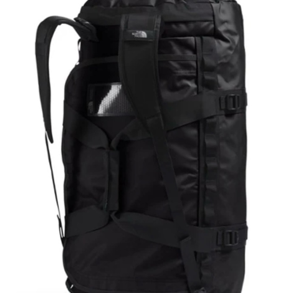 New the North Face Base Camp Duffel M Black - Picture 3 of 6
